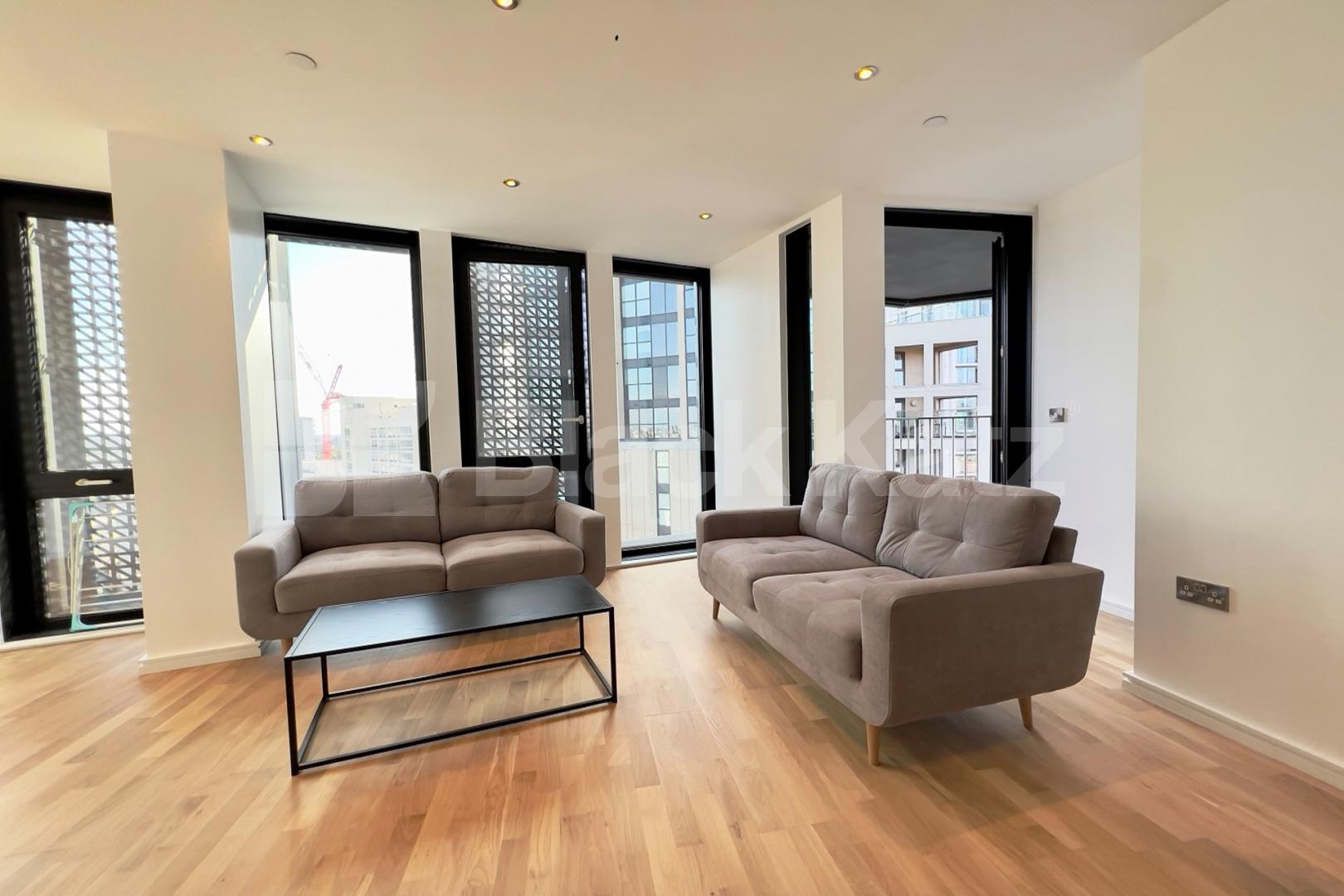 595 Sq. Ft. of living & entertaining space concierge & gym facilities The Ceramic Building - Newington Causeway , Borough